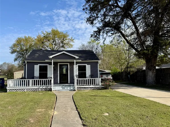 509 Sherman St, Winnsboro, TX 75494