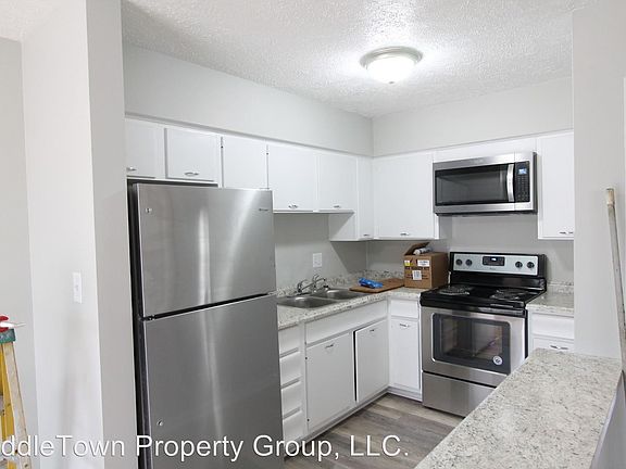 5th image of 1410 W Bowman St APT 2