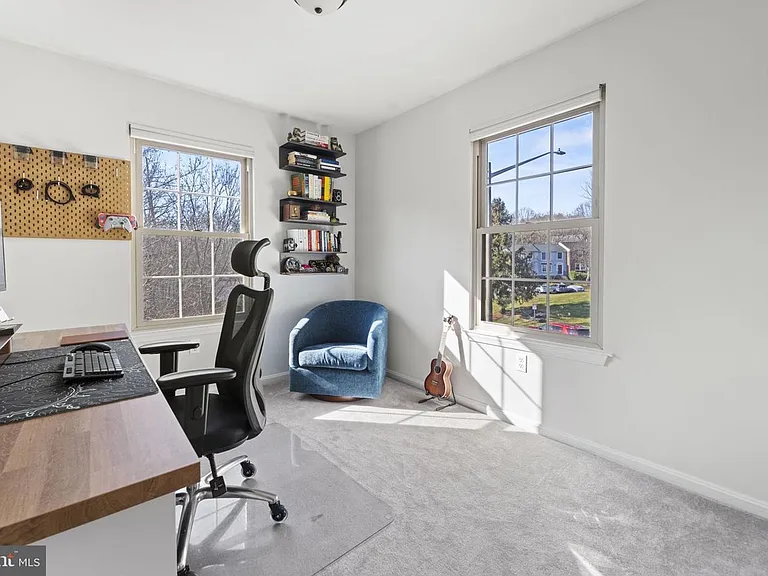 13689 Water Springs Ct — Photo 16