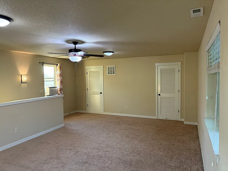 5853 SW Remington Dr — Photo 20
