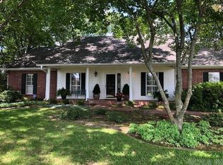 1004 Stone Rd W, Stuttgart, AR 72160