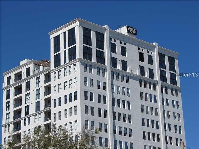 1st image of 226 5th Ave N APT 1006