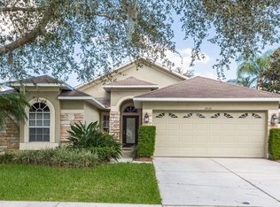 2010 Berry Lake Dr, Brandon, FL 33510