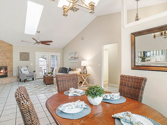 5th image of 8033 Buchannan Ct