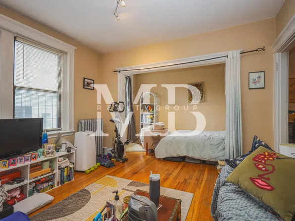 11 Park Dr, Boston, MA