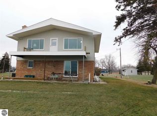 2326 E Bay Ridge Dr, Au Gres, MI 48703