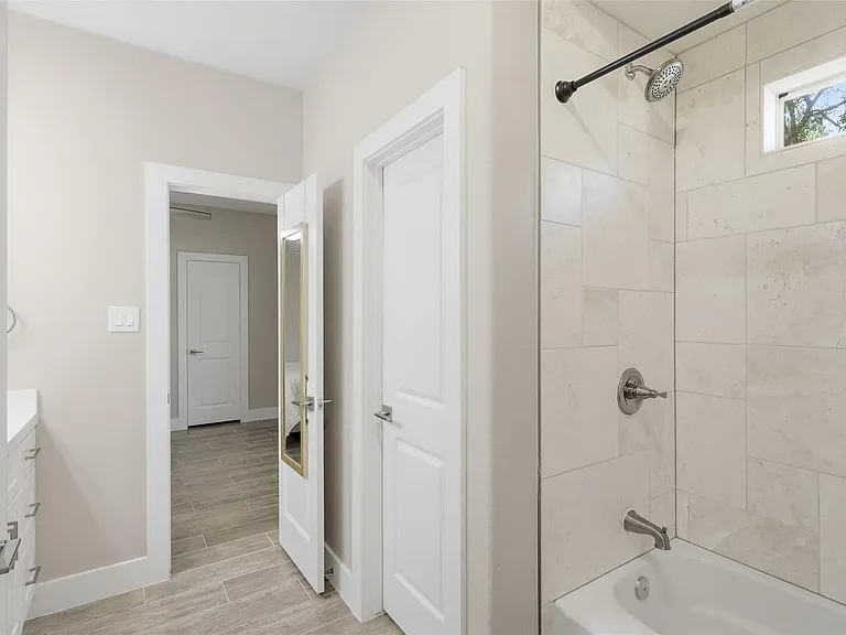59 Champion Villa Dr — Photo 29