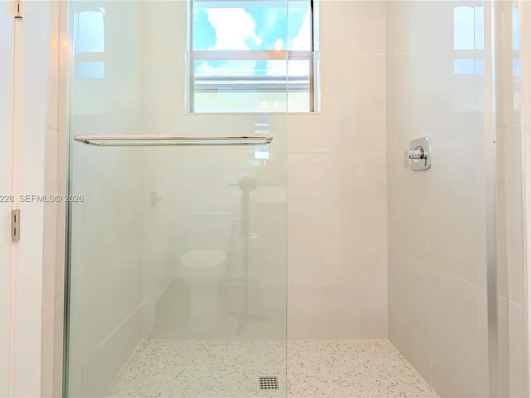 1427 SW 23rd St — Photo 39