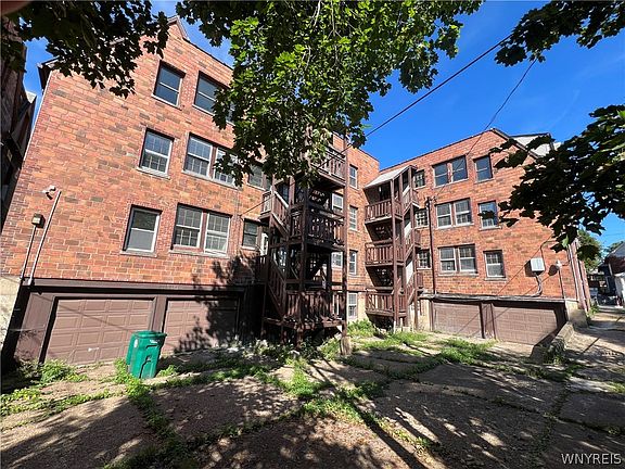 3rd image of 565 7th St