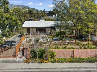10432 Samoa Ave, Tujunga, CA 91042