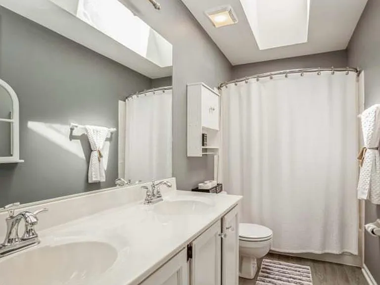 328 Woodside Dr — Photo 24