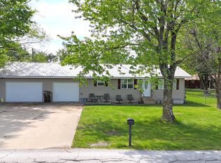 405 N Main St, Seymour, MO 65746