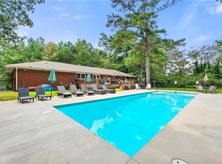 4050 Washington Rd, East Pt, GA 30344