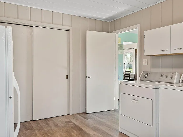 507 E Gibson St — Photo 22