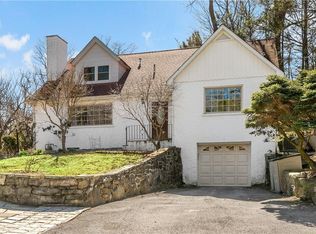 45 Stormytown Rd, Ossining, NY 10562