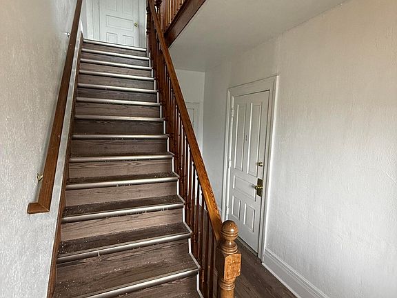 2nd image of 29019 Sheeks Blvd