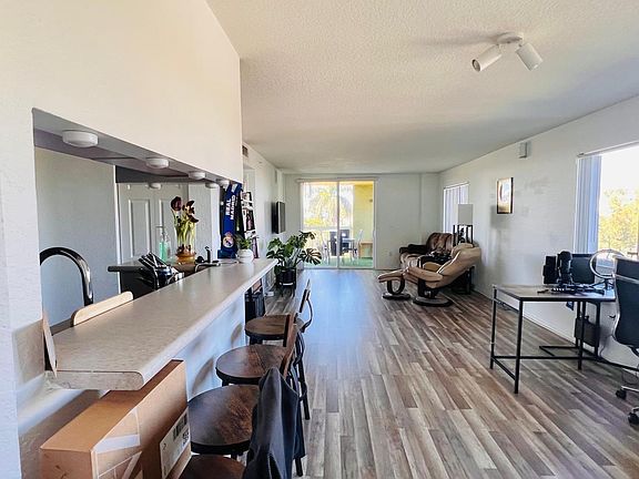 3rd image of 816 NW 11th St APT 601