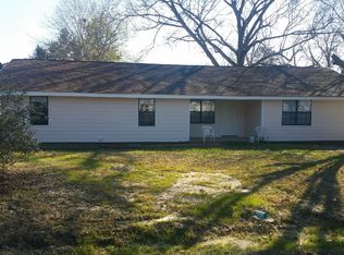 18215 Robin Oaks Dr, Gulfport, MS 39503