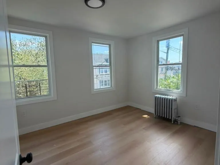 209 Columbia Ave #2 — Photo 9