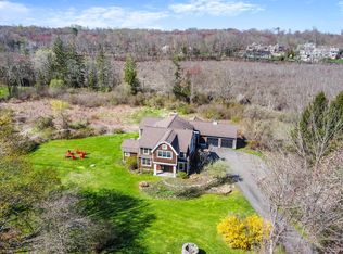 126 Saint Johns Rd, Ridgefield, CT 06877