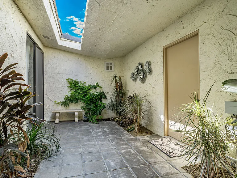 75593 Desert Horizons Dr — Photo 21