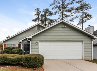 849 Shoal Ct, Atlanta, GA 30349