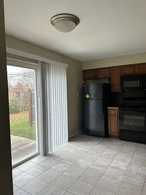 R.O.C. Apartments — Photo 64