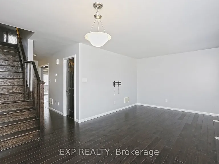 11 Crossbill Rd — Photo 20