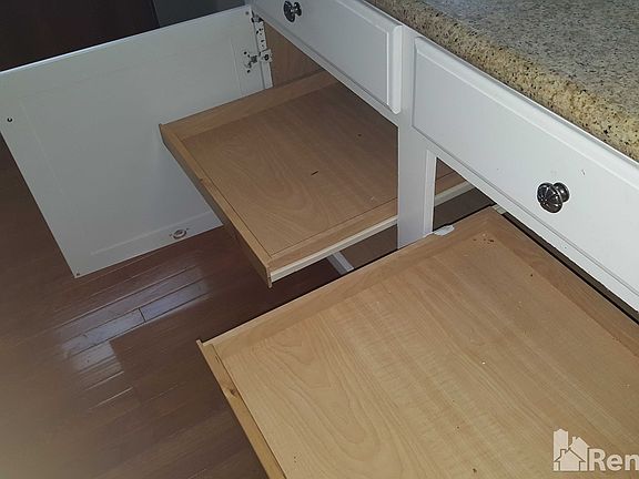 5th image of 6394 Summers Nook Dr