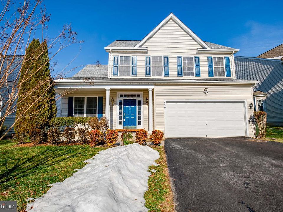 1st image of 659 Holly Crest Dr