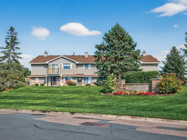 7533 Vinewood Ct, Maple Grove, MN 55311