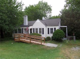 3213 Groometown Rd, Greensboro, NC 27407