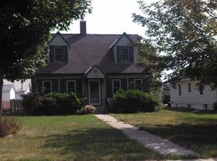 317 N Huron Ave, Spring Valley, MN 55975