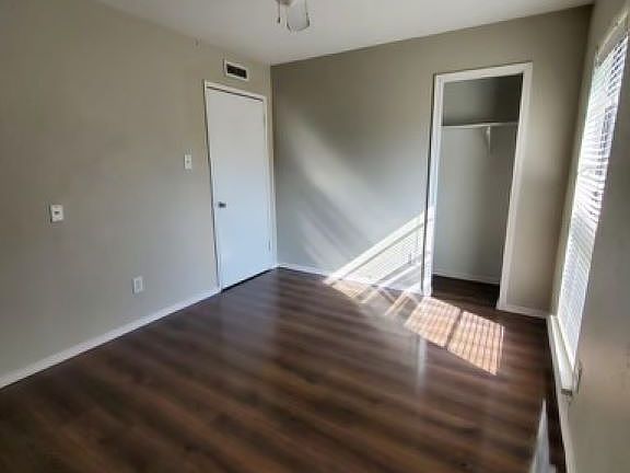 5th image of 5301 Slay Dr