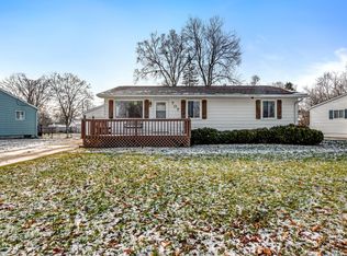 707 Hartner Dr, Holly, MI