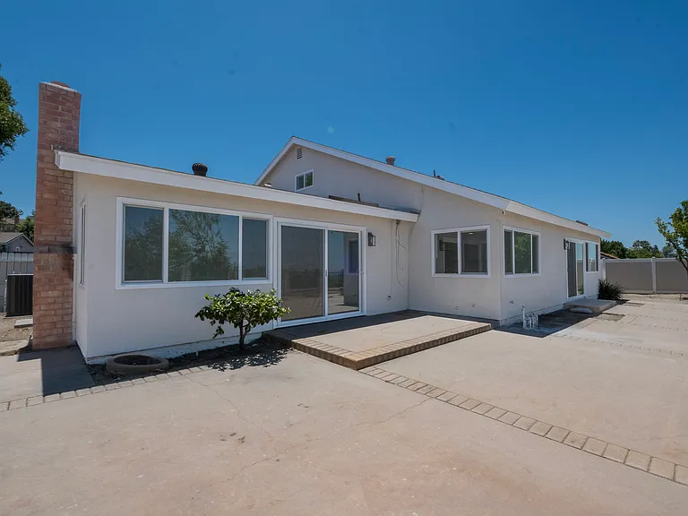 1371 Cadwell Ct — Photo 20
