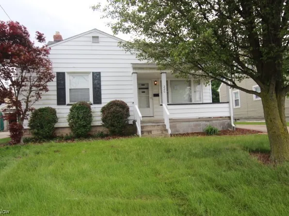 220 Wilson St, Struthers, OH 44471