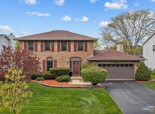 2441 Newport Dr, Naperville, IL