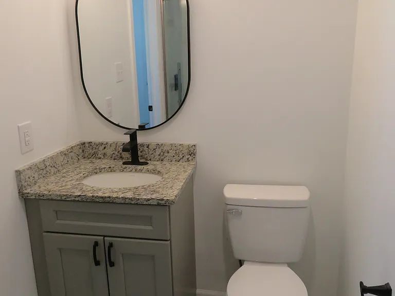 7895 Pavilion Dr — Photo 41