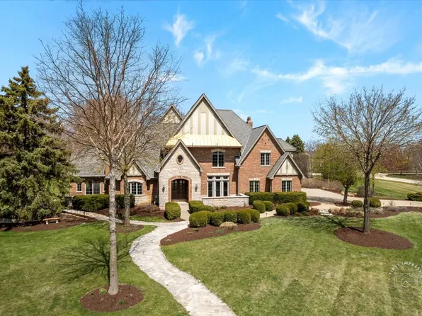 5N214 Wilton Croft Rd, St Charles, IL 60175