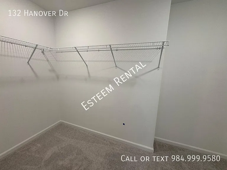 132 Hanover Dr — Photo 23
