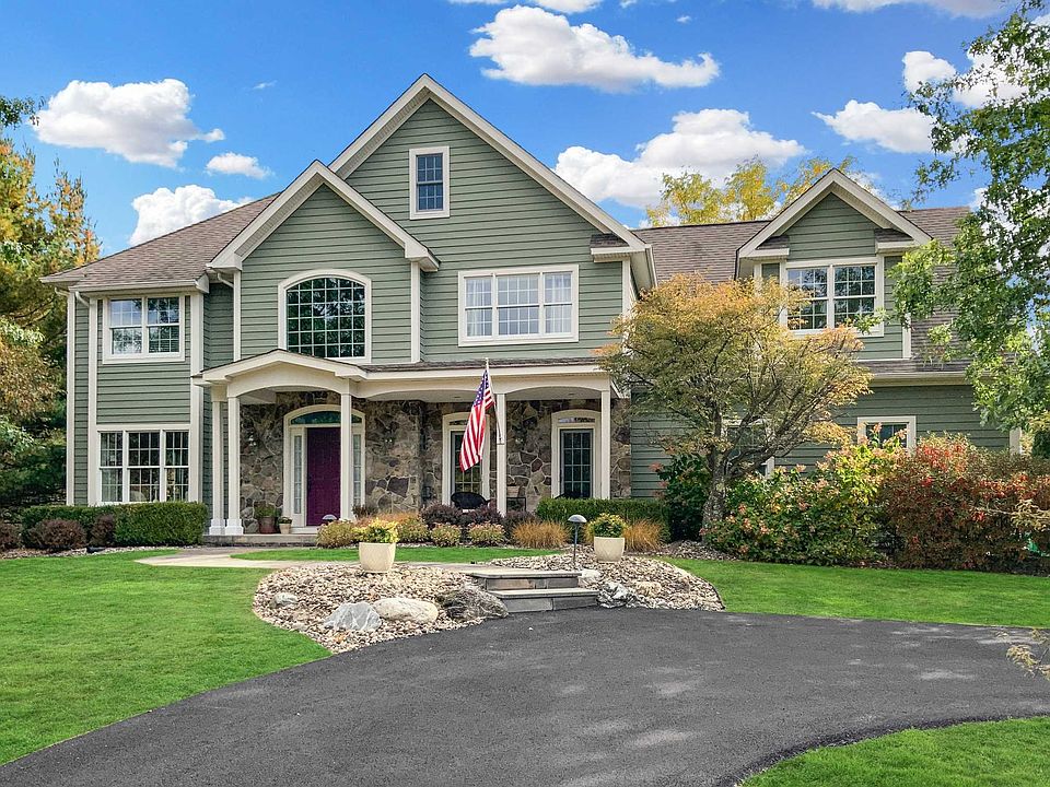 1st image of 8 Marion Way