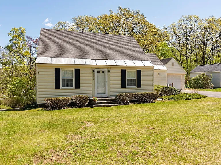 1196 State Rd — Photo 12