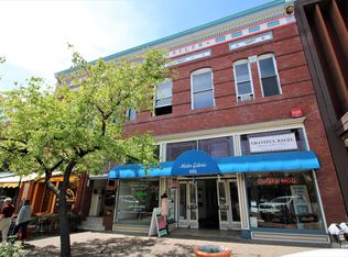 635 4th St, Santa Rosa, CA 95404