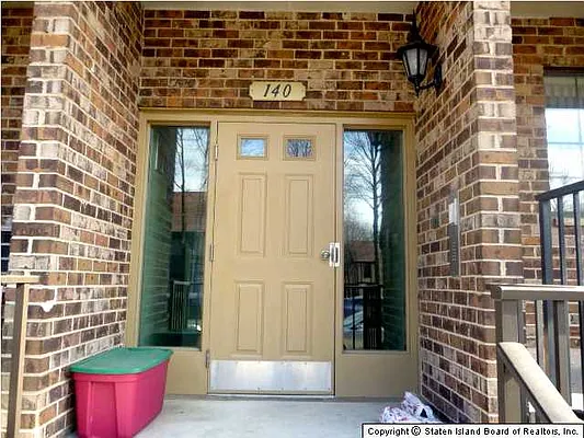 Sold by Gillani Homes Inc. | media 18