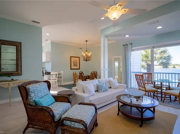 2611 Citrus Lake Dr #C-203, Naples, FL 34109