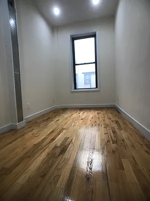 Rented by Mason Real Estate | media 30