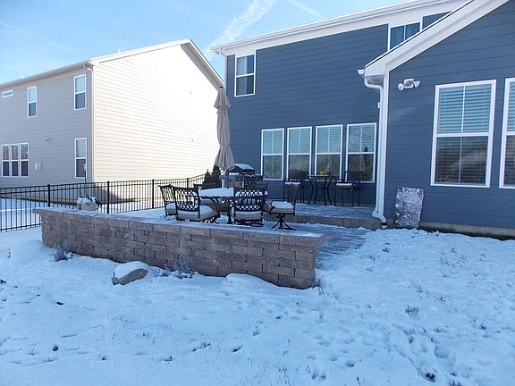 4th image of 4050 Dovetree Dr