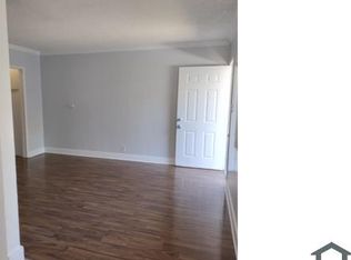 1124 W 117th St #5, Los Angeles, CA 90044