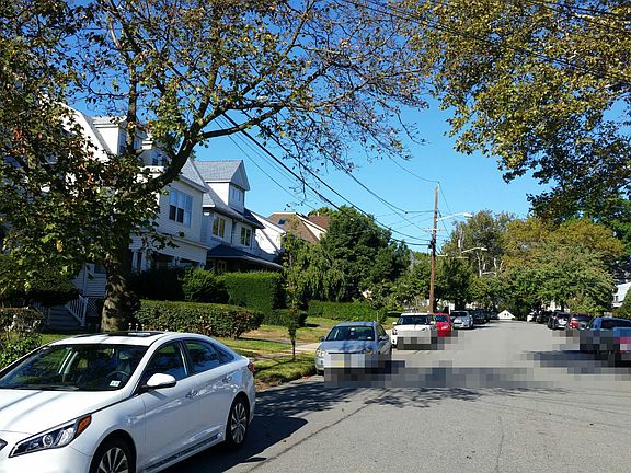 4th image of 45 New Lawn Ave